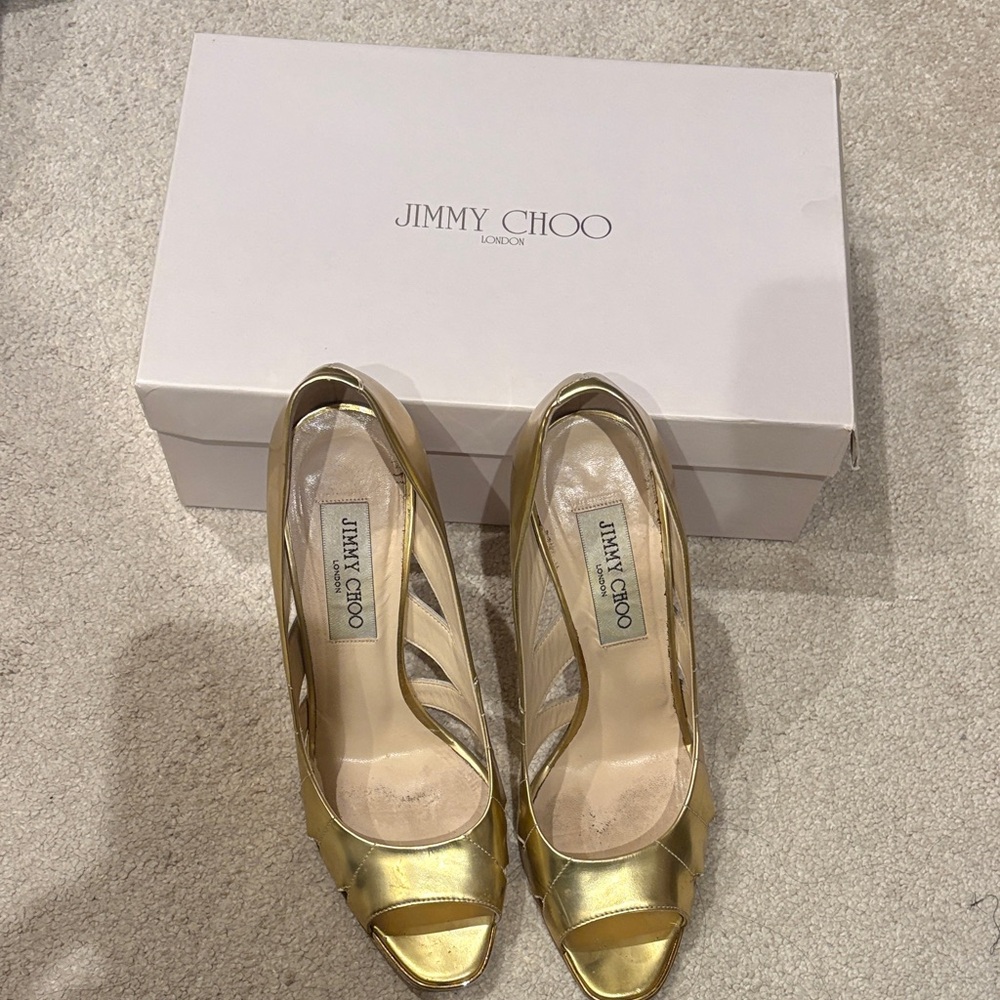 Stunning Jimmy Choo Metallic Gold Peep-Toe Cutout Heels